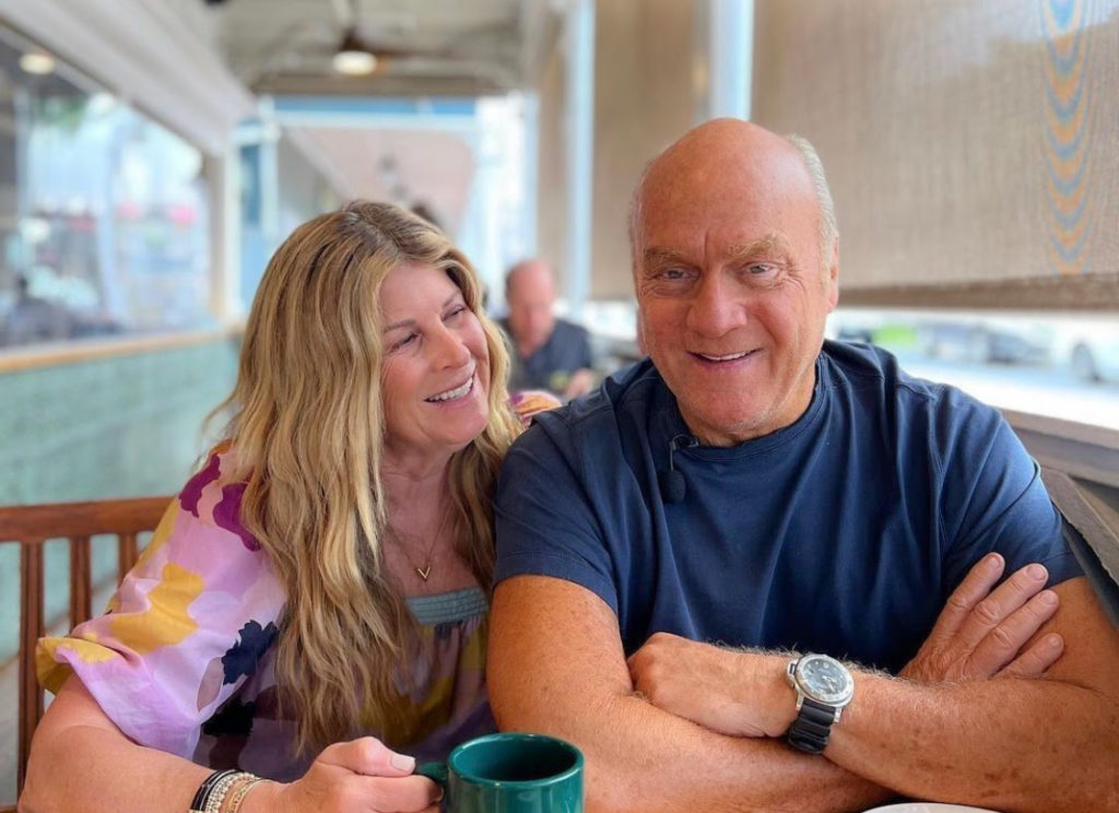  a new beginning with pastor greg laurie at 4 00 pm monday to friday